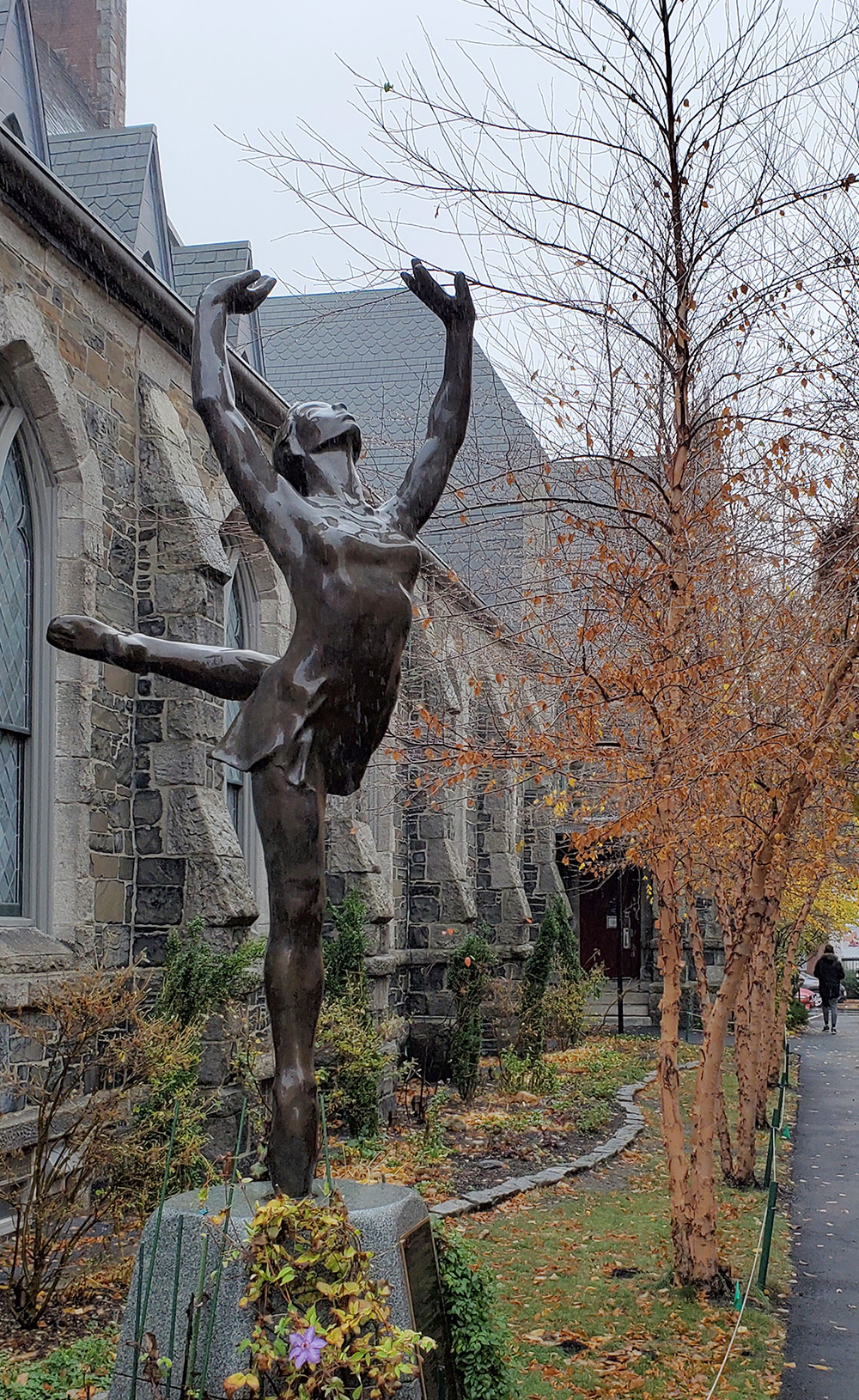 boston-ballerina ballerina sculpture